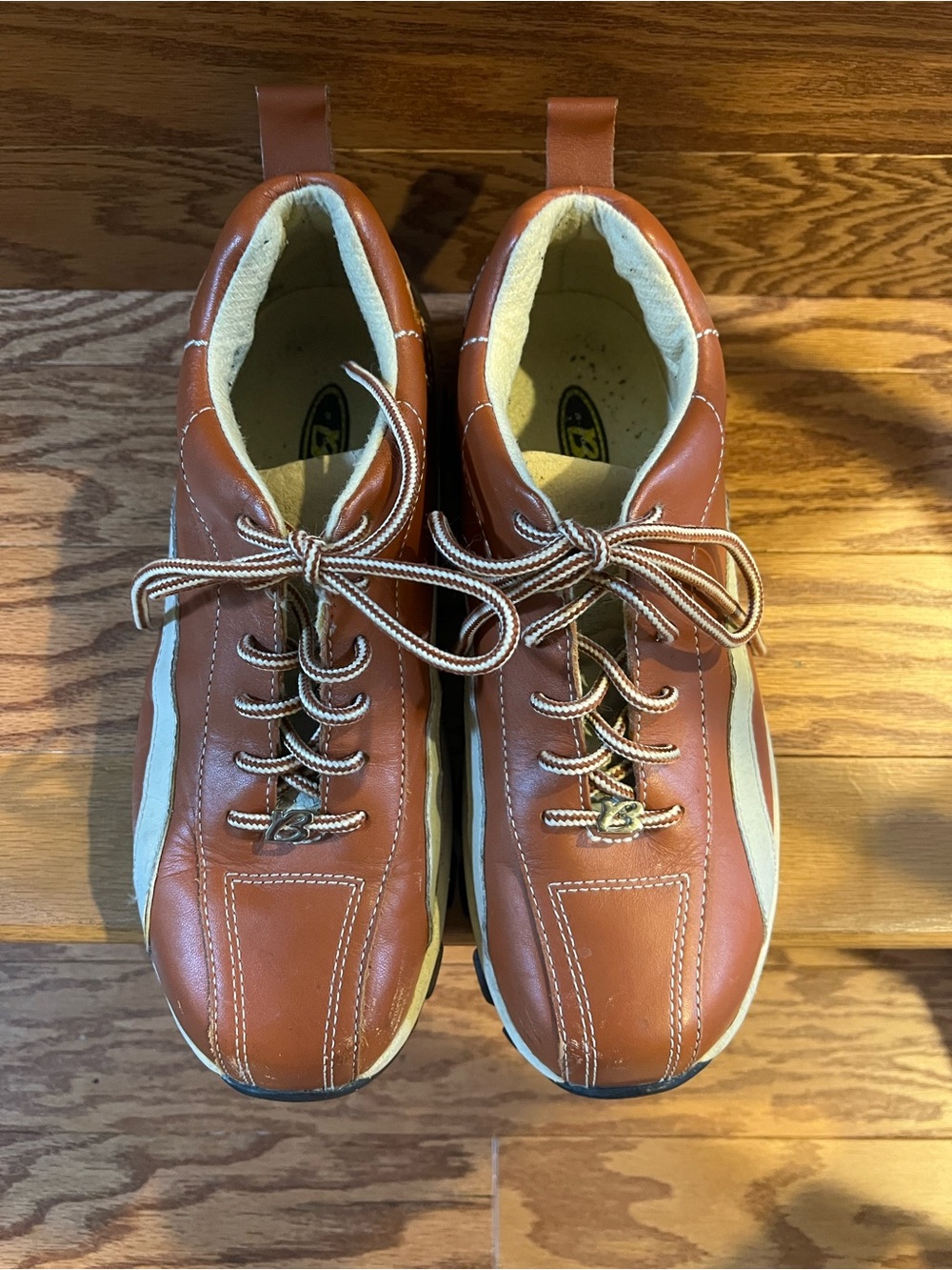 Size 10 Men's Casual Leather Lace-Up Sneakers in Brown